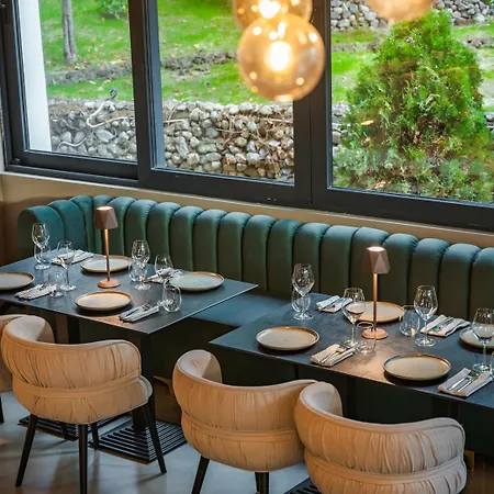 Medite And Sandanski