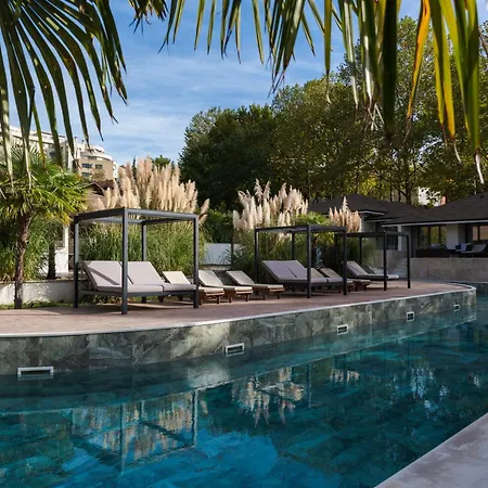 Medite And Sandanski