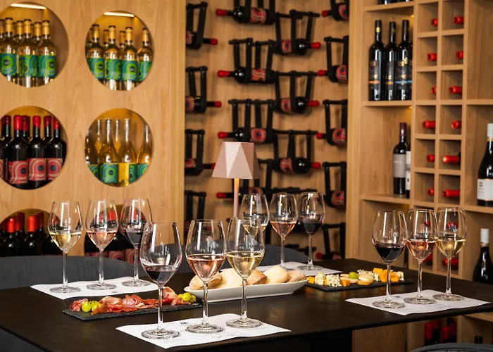 Medite And 5* サンダンスキ